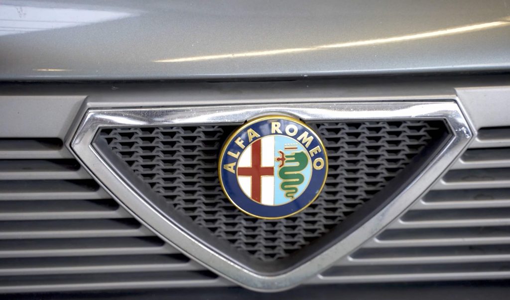 Alfa Romeo 75 2.5 V6